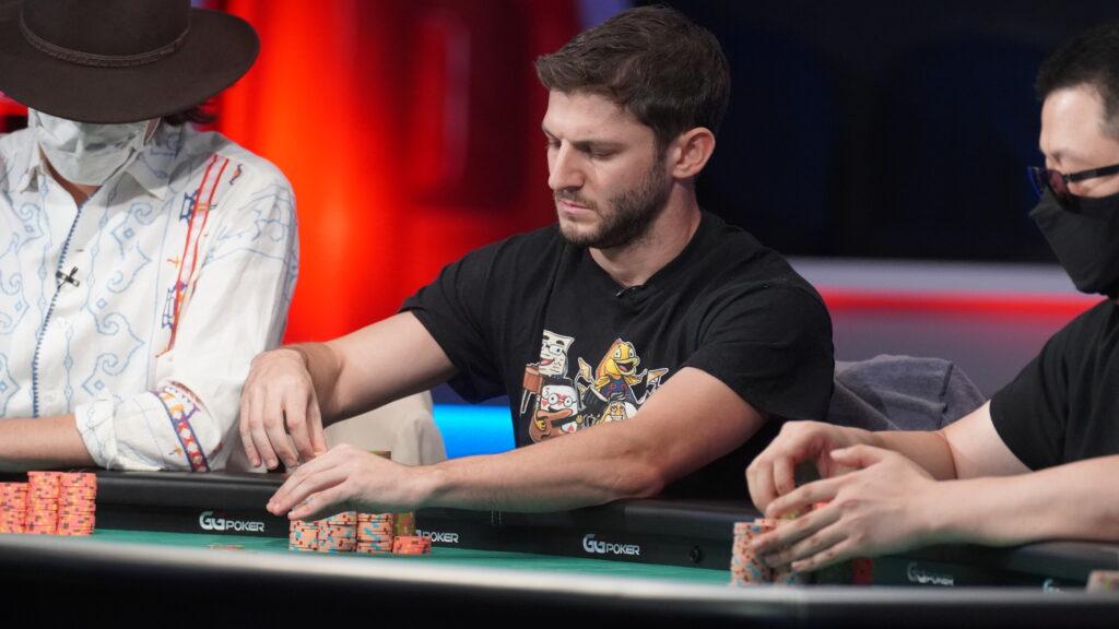 Khám phá sức hút của bet888 casino cùng những trải nghiệm cược trực tuyến ấn tượng Khám phá sức hút của bet888 casino cùng những trải nghiệm cược trực tuyến ấn tượng