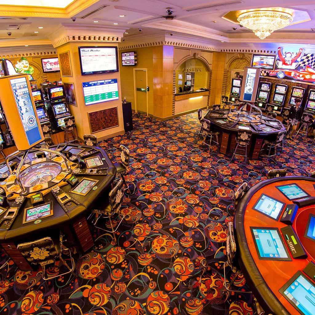 Khám phá top game bài hot nhất hiện nay cùng các bí quyết chiến thắng top game bài
